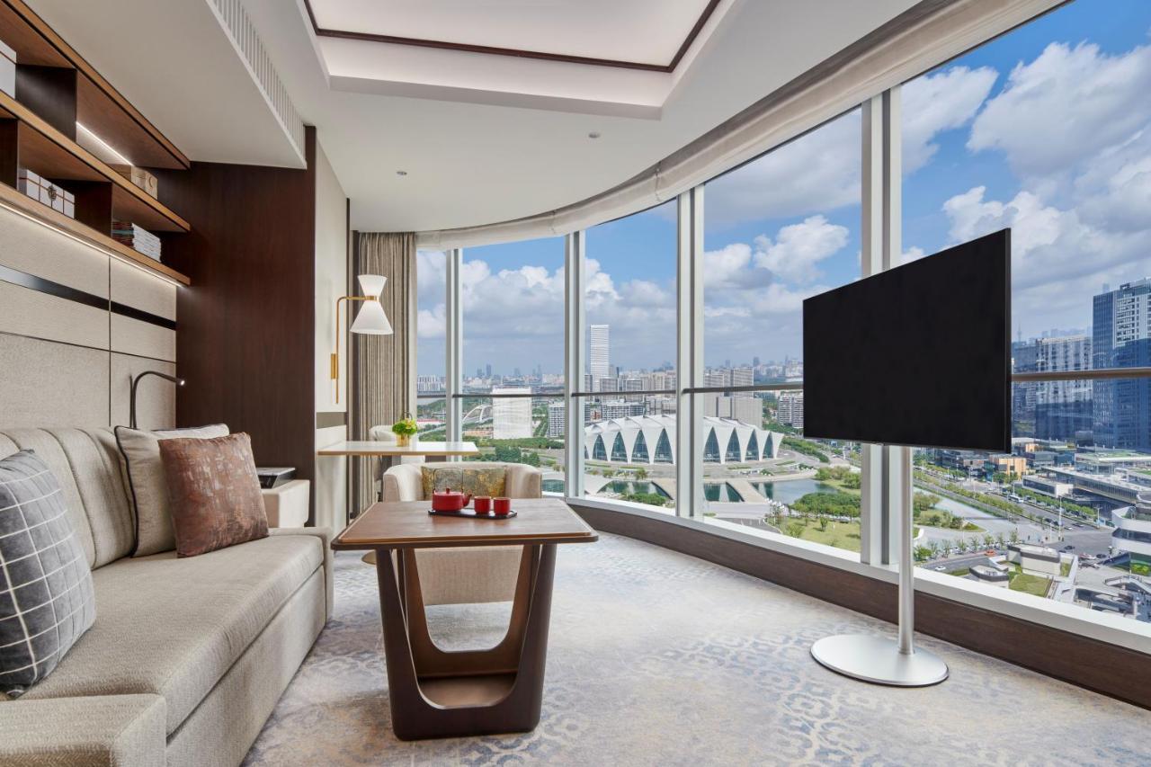 Shangri-la Qiantan, Khách sạn