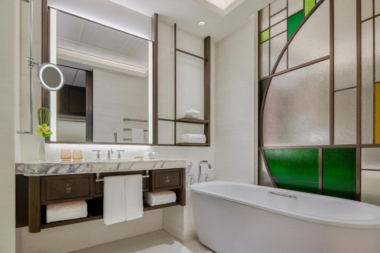Shangri-la Qiantan, Khách sạn