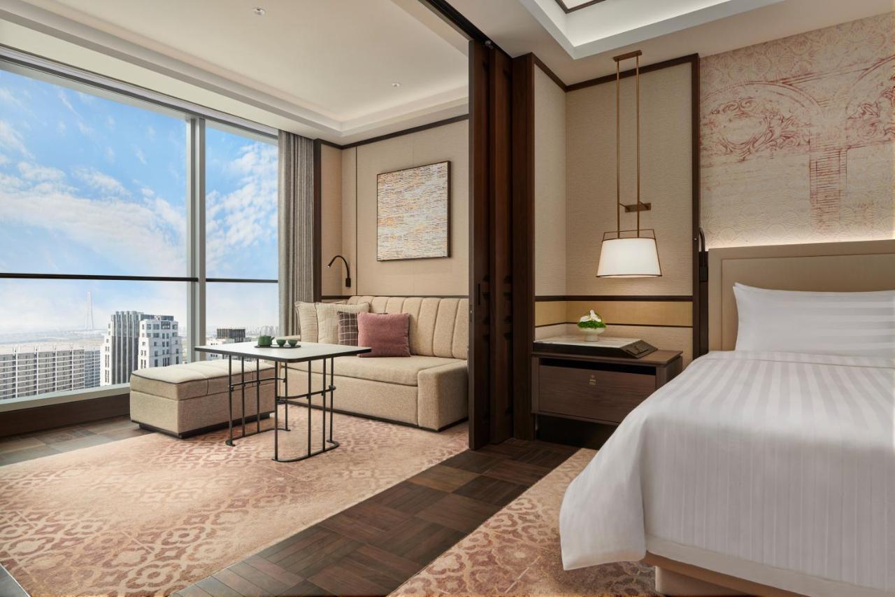 Hotel Shangri-la Qiantan, 5*