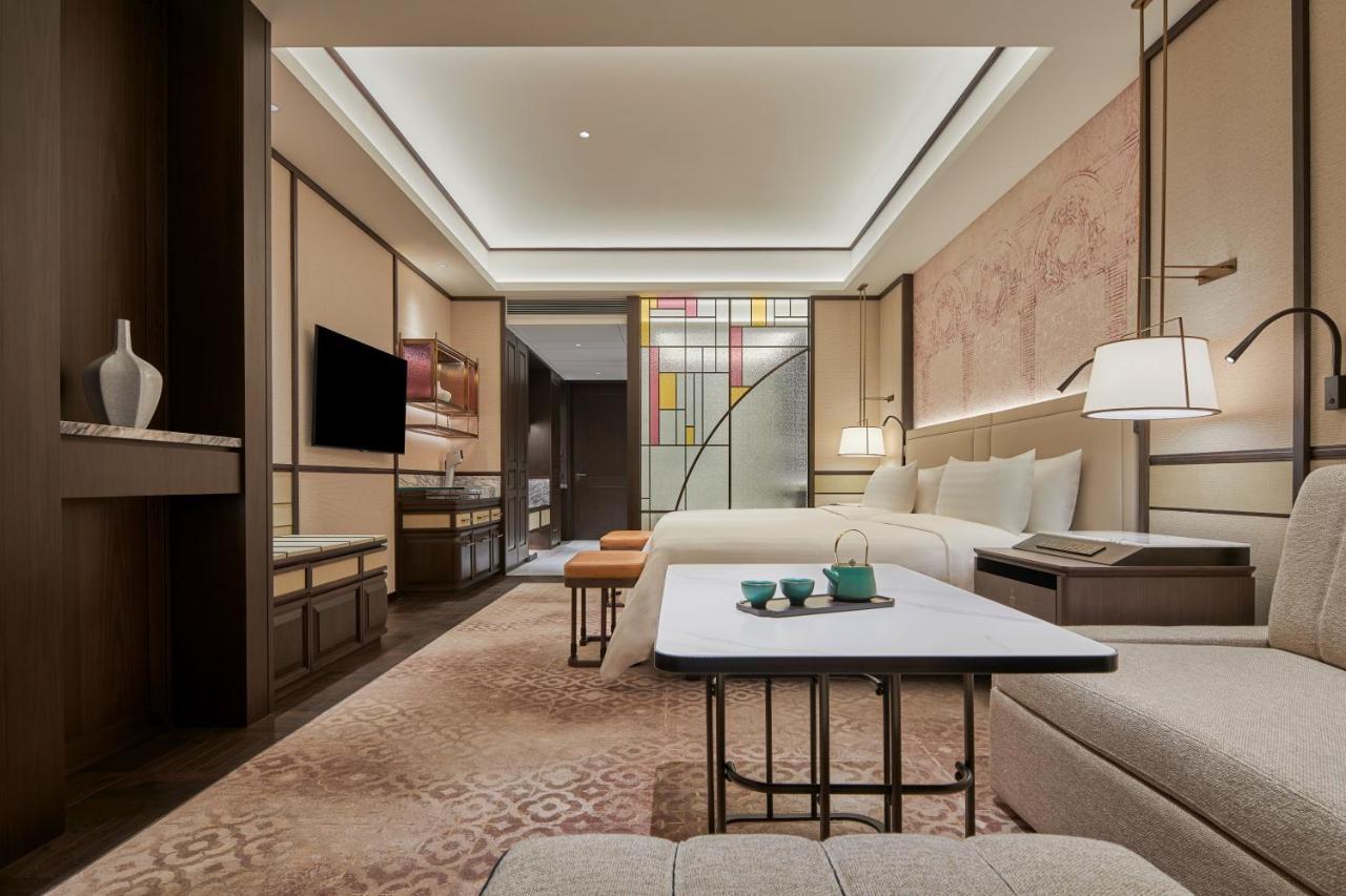 Khách sạn Shangri-la Qiantan, 5*